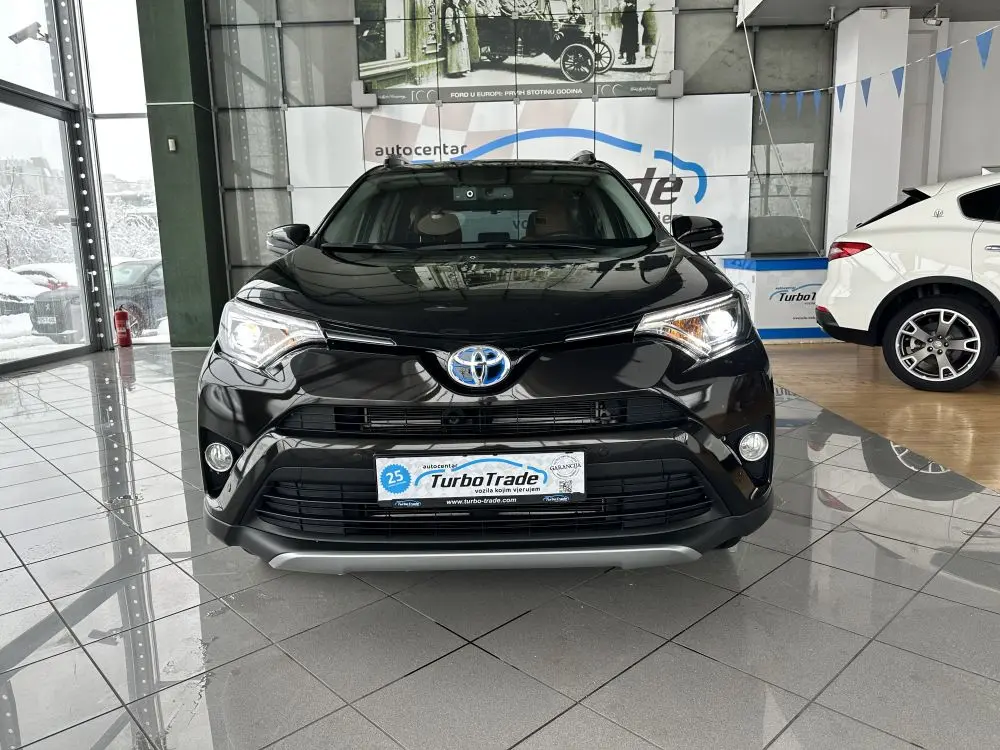 TOYOTA RAV4 AWD A/T HYBRID - 2