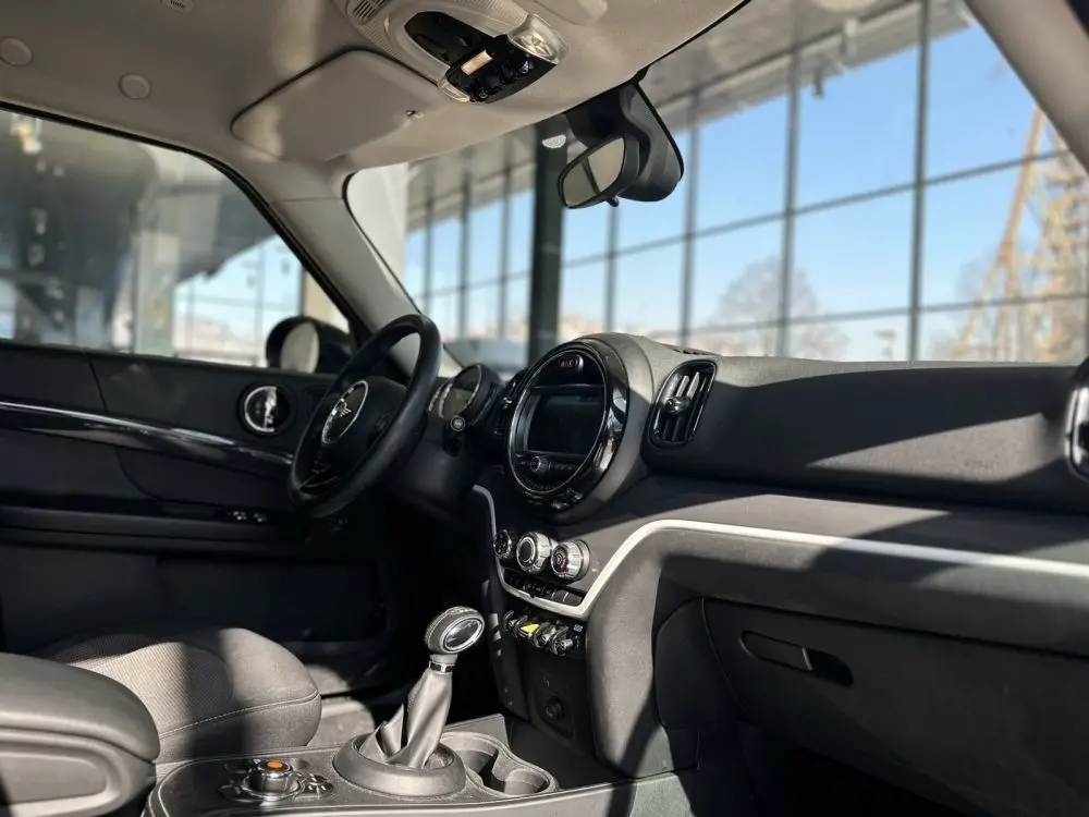 MINI COOPER S COUNTRYMAN ALL4 - 11