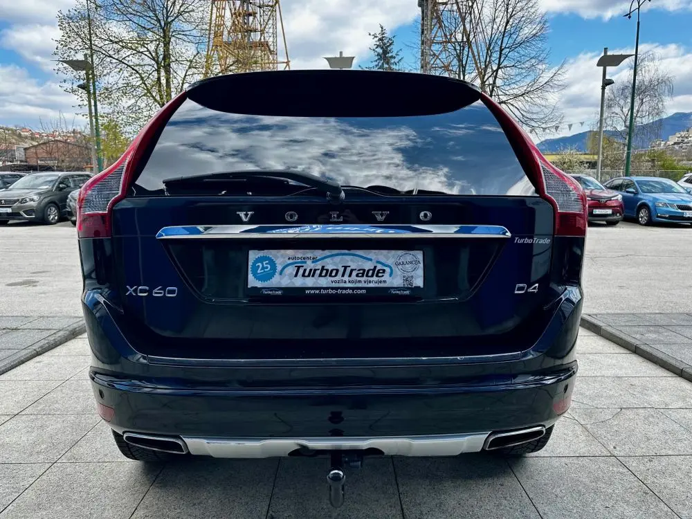 VOLVO XC60 D4 FACELIFT - 7