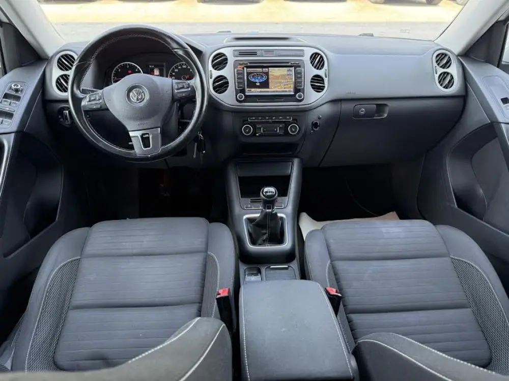 Volkswagen Tiguan  2.0TDI 4 Motion - 8