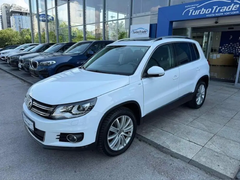 Volkswagen Tiguan  2.0TDI 4 Motion - 3