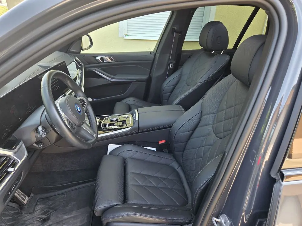 BMW X5 50 E X-DRIVE M - 9