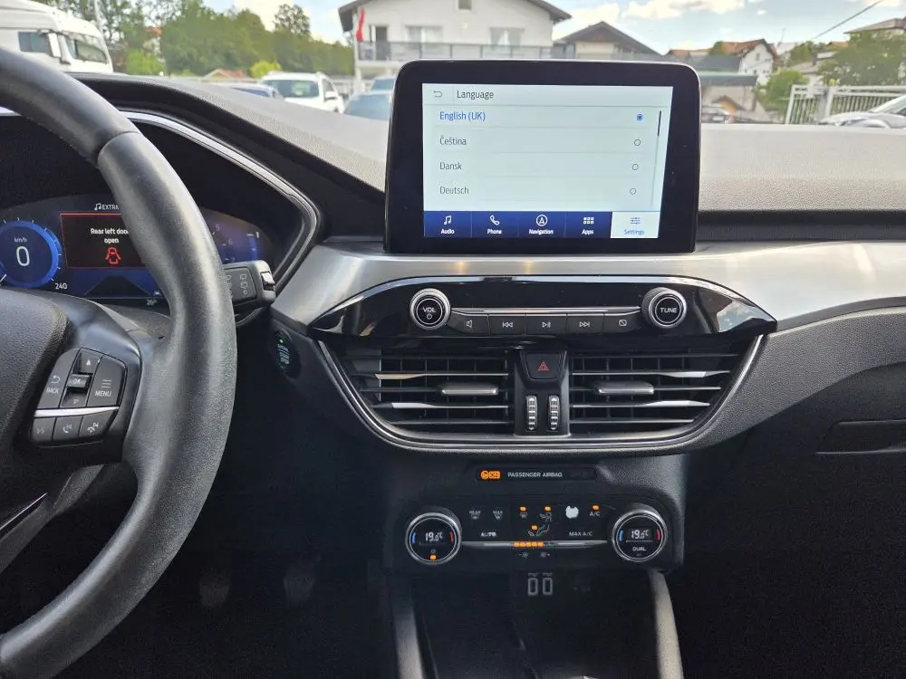 Ford Kuga 1.5 Ecobust 2WD Titanium - 12