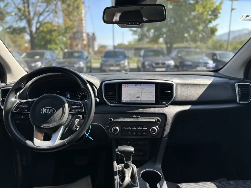 KIA SPORTAGE 1.6 CRDI BUSINESS AUT - 12