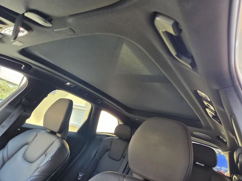Volvo XC60 T8 4WD Momentum Hybrid - 17