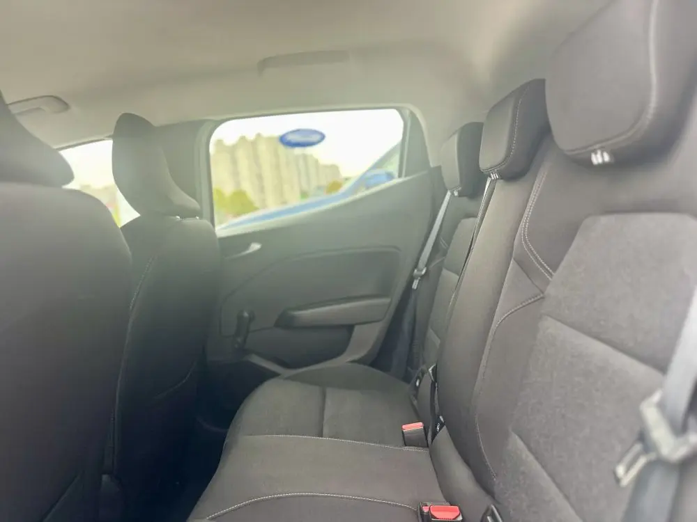 RENAULT CLIO E-TECH 1.6 HYBRID - 18