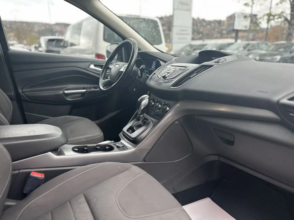 FORD KUGA 2.0TDCi 4WD AUT - 16