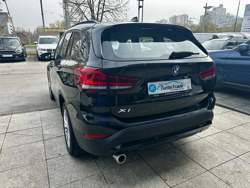 BMW X1 25E X-DRIVE PLUG IN - 4