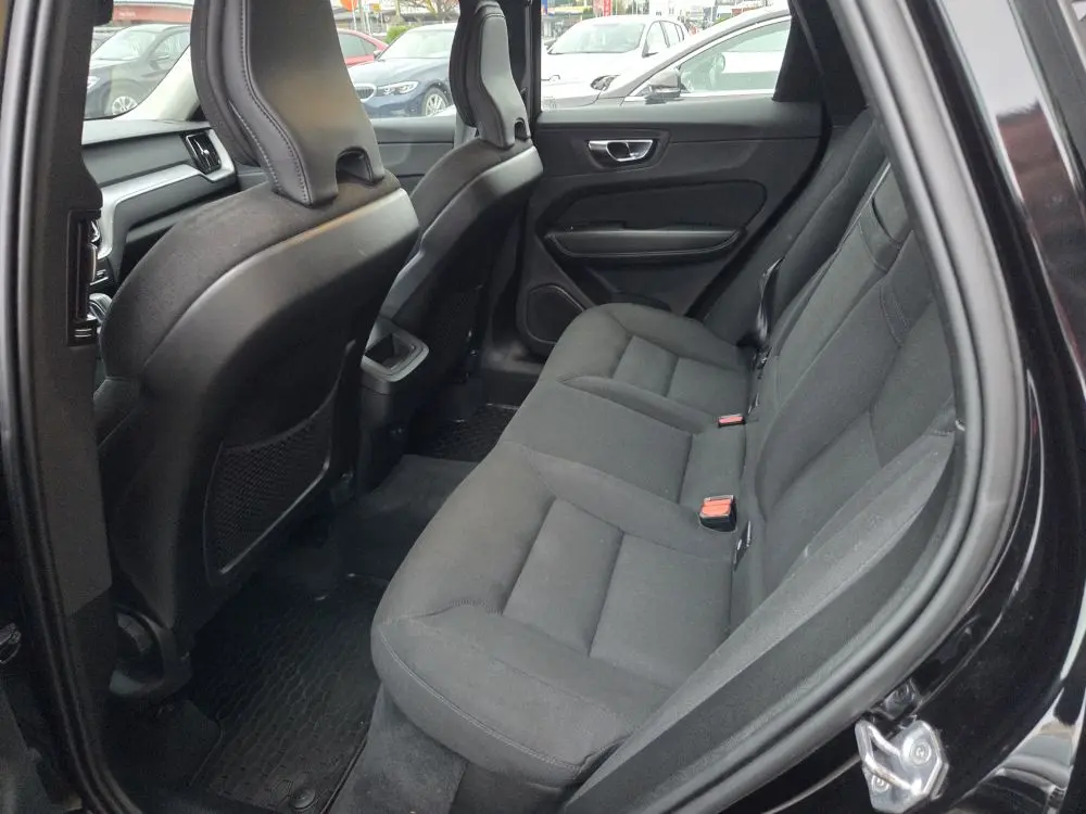 Volvo XC60 B4 AWD - 20