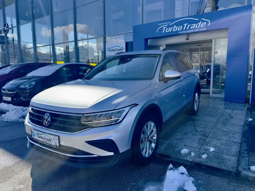 Volkswagen Tiguan 1.4 DSG E-Hybrid - 3