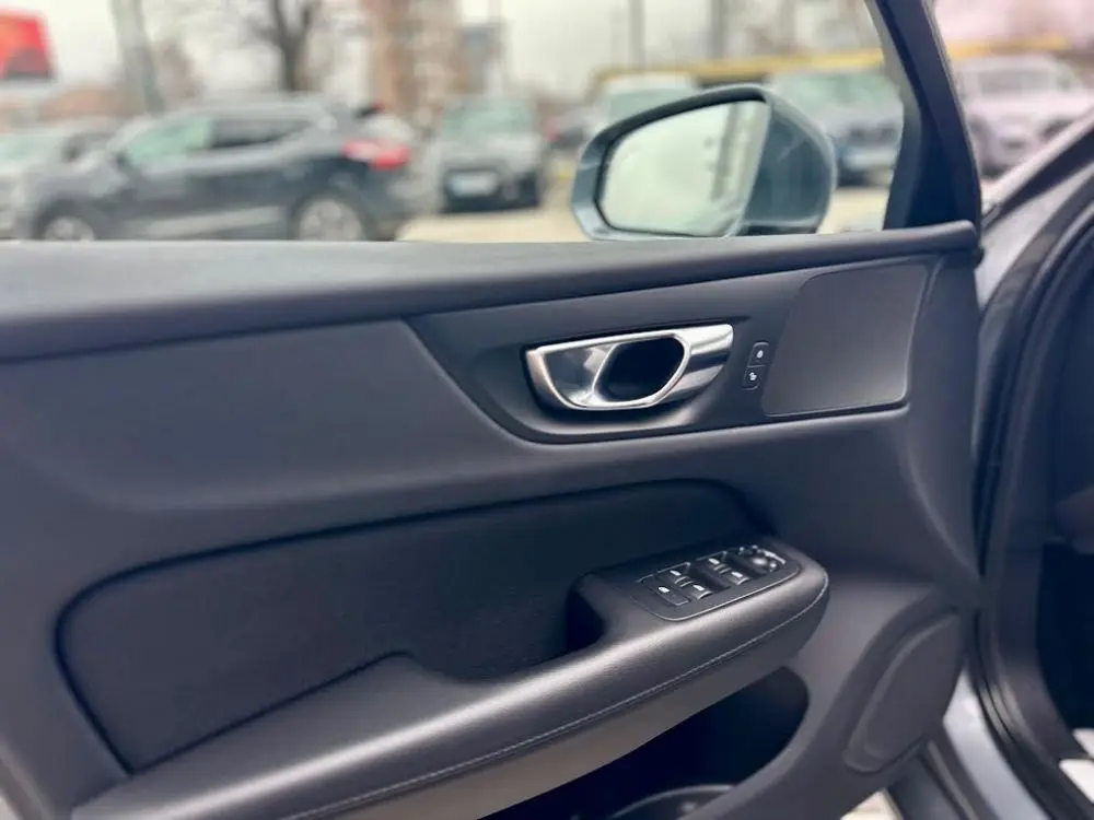 VOLVO V60 D3 - 9