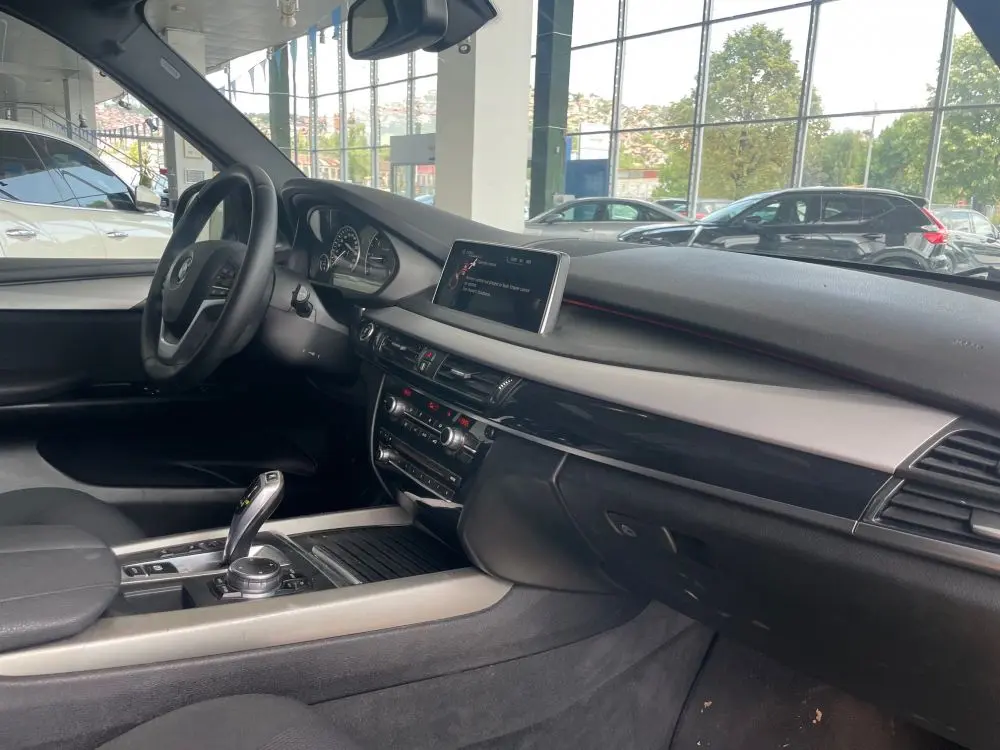 BMW X5 25D X-DRIVE - 16