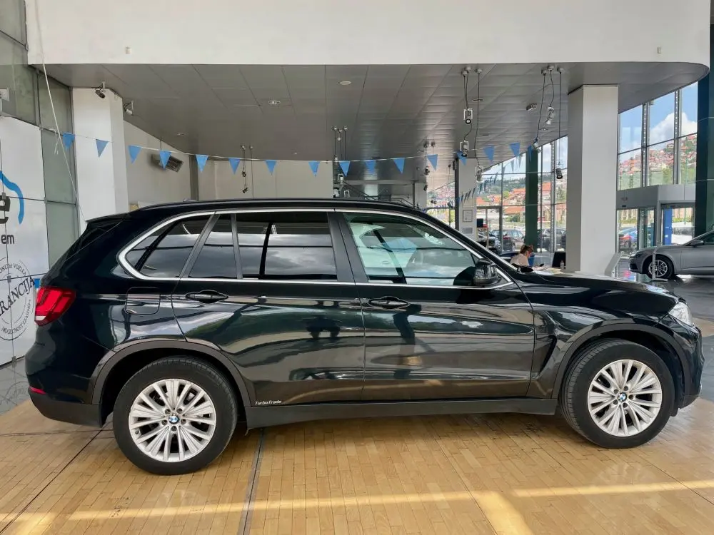 BMW X5 25D X-DRIVE - 8