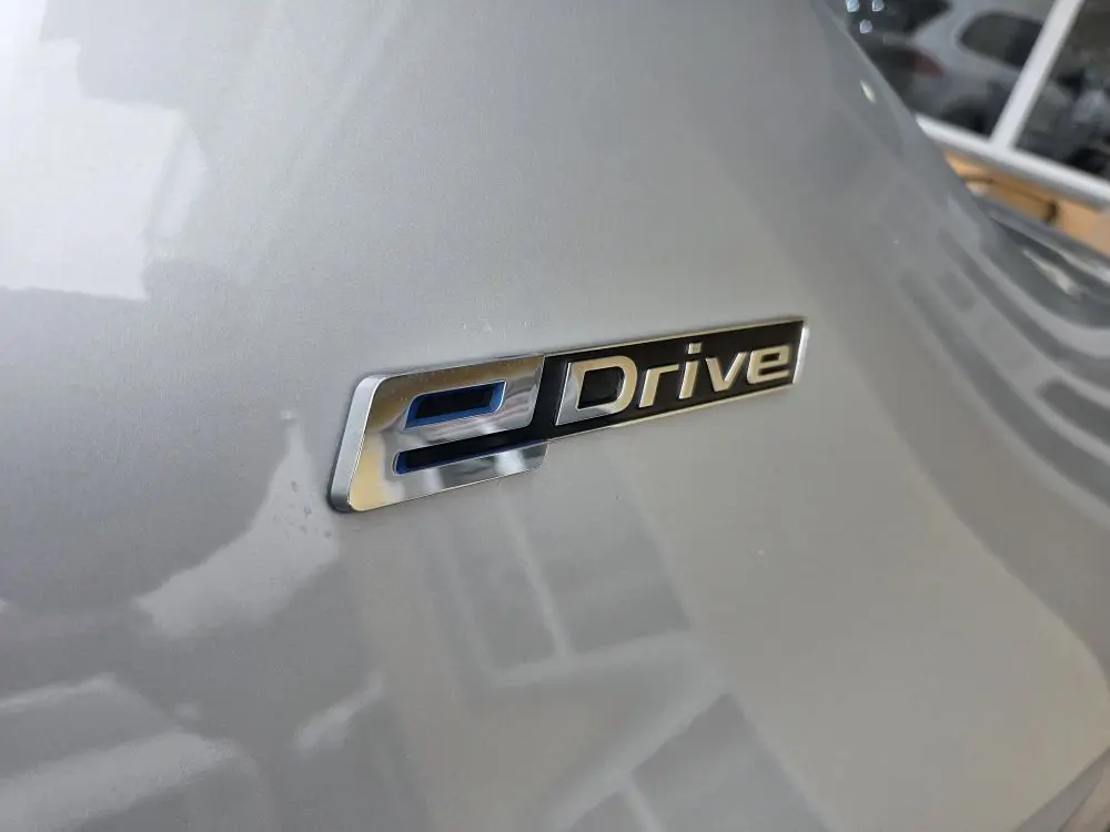 BMW 530 E DRIVE PERFORMANCE - 11