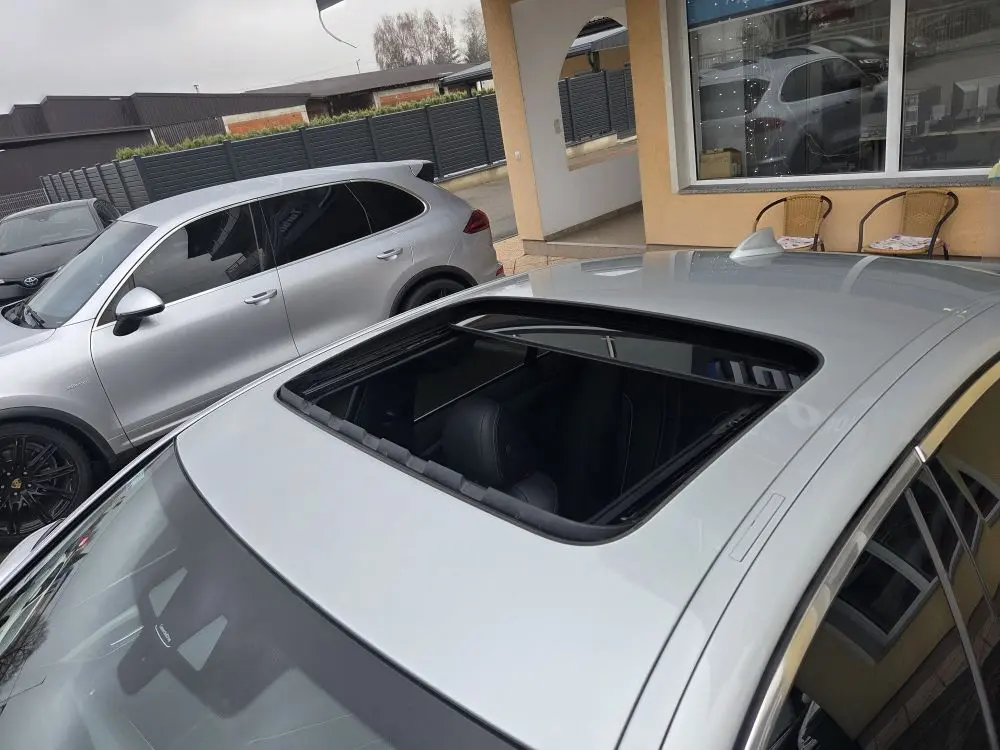 BMW 530 E DRIVE PERFORMANCE - 10