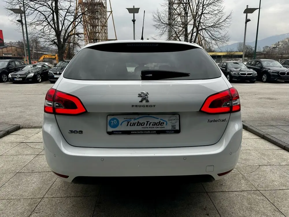 PEUGEOT 308 1.5HDI SW AUT - 7