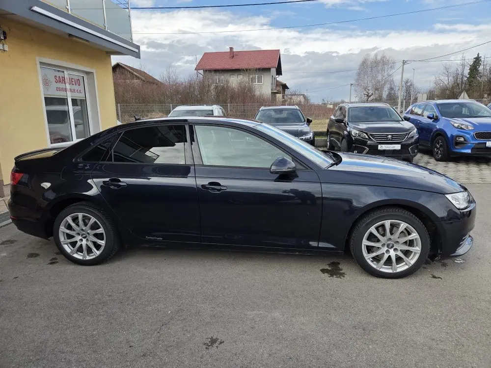 Audi A4 2.0 TDI S-tronic - 5