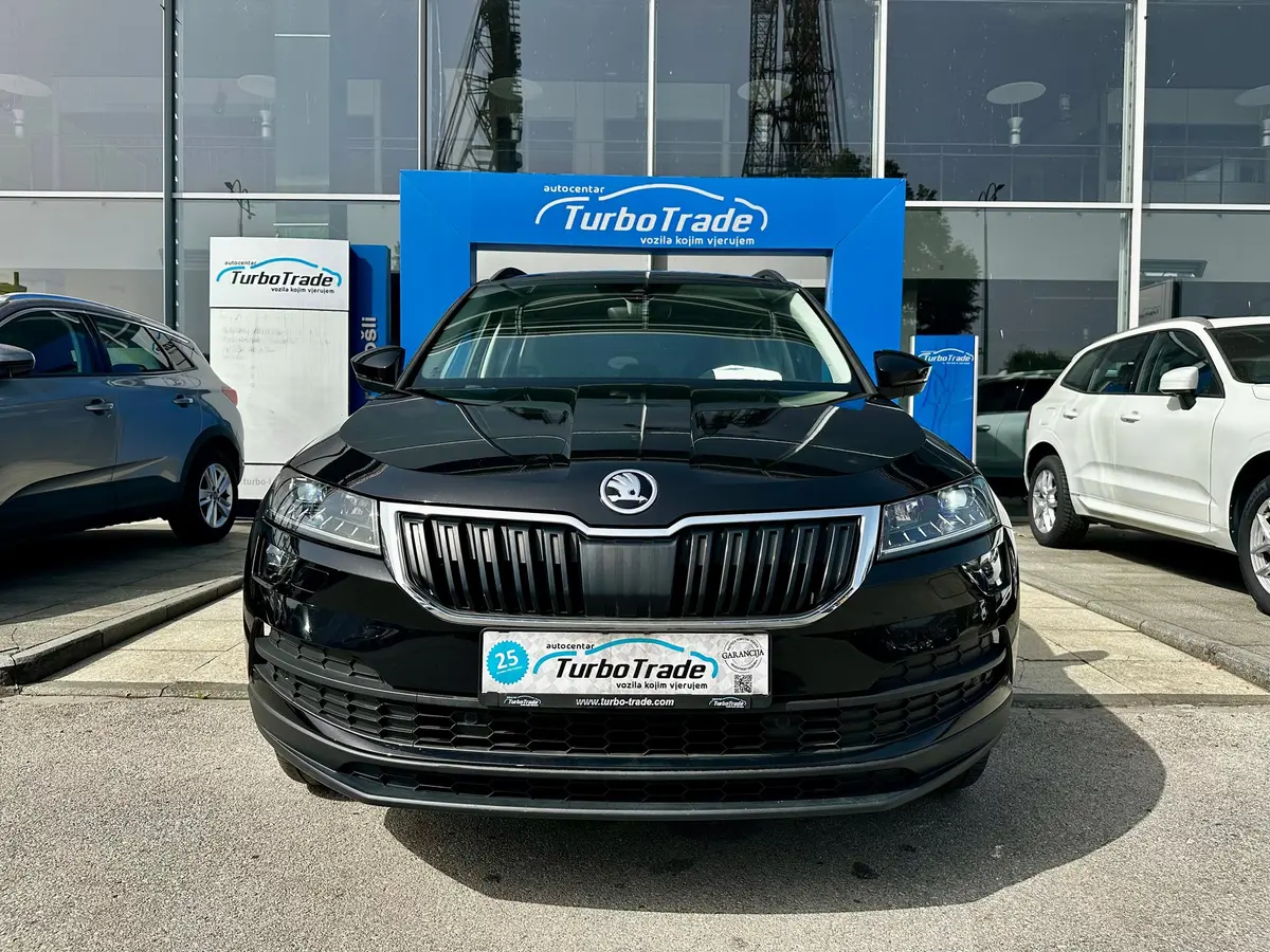 ŠKODA KAROQ 1.6 TDI DSG Business Line - 2