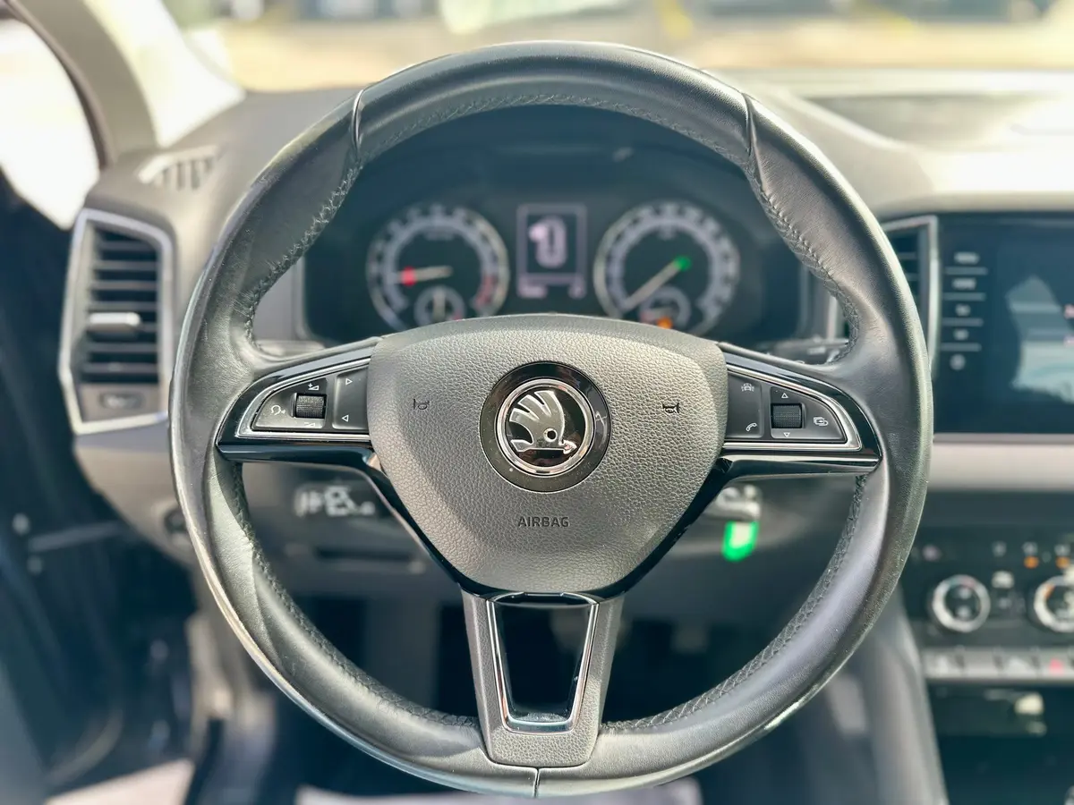 ŠKODA KAROQ 1.6 TDI DSG Business Line - 14