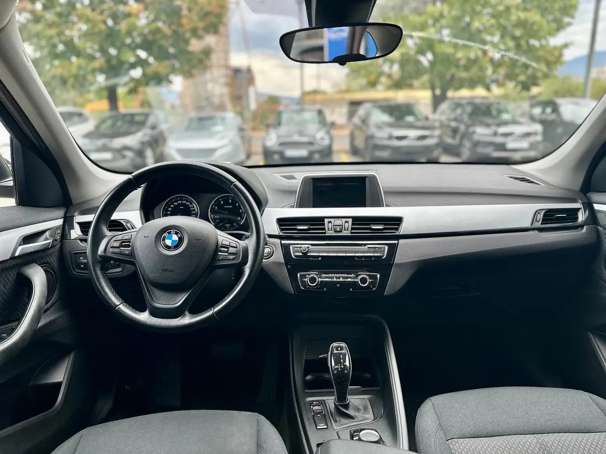 BMW X1 18D X-DRIVE AUT - 11