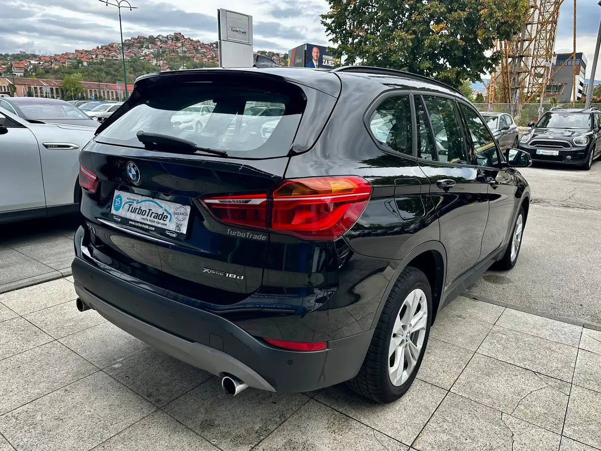 BMW X1 18D X-DRIVE AUT - 6