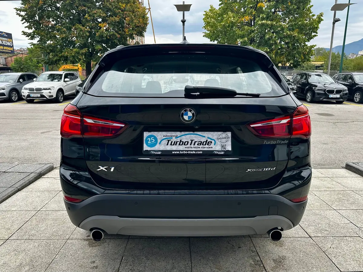 BMW X1 18D X-DRIVE AUT - 5