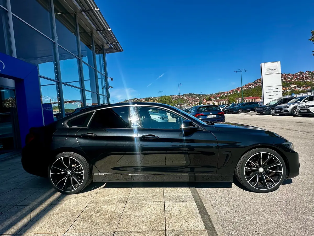 BMW 418D Gran Coupe Advantage - 4