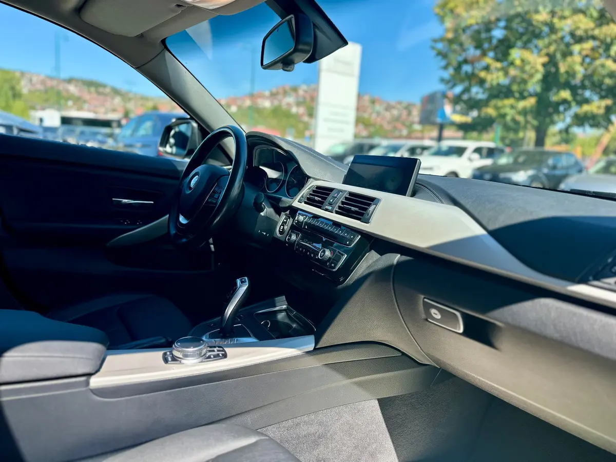 BMW 418D Gran Coupe Advantage - 19