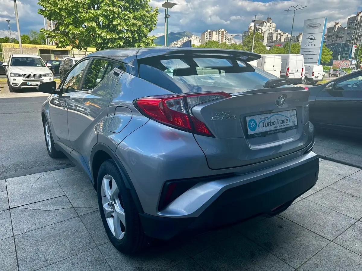 TOYOTA C-HR 1.8 E-CVT BUSINESS HYBRID - 6