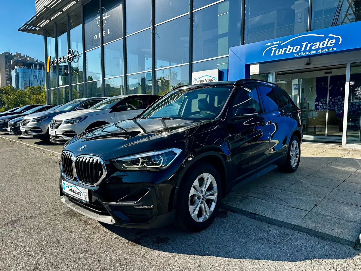 BMW X1 X-DRIVE 25E BUSINESS 54km dometa. - 3