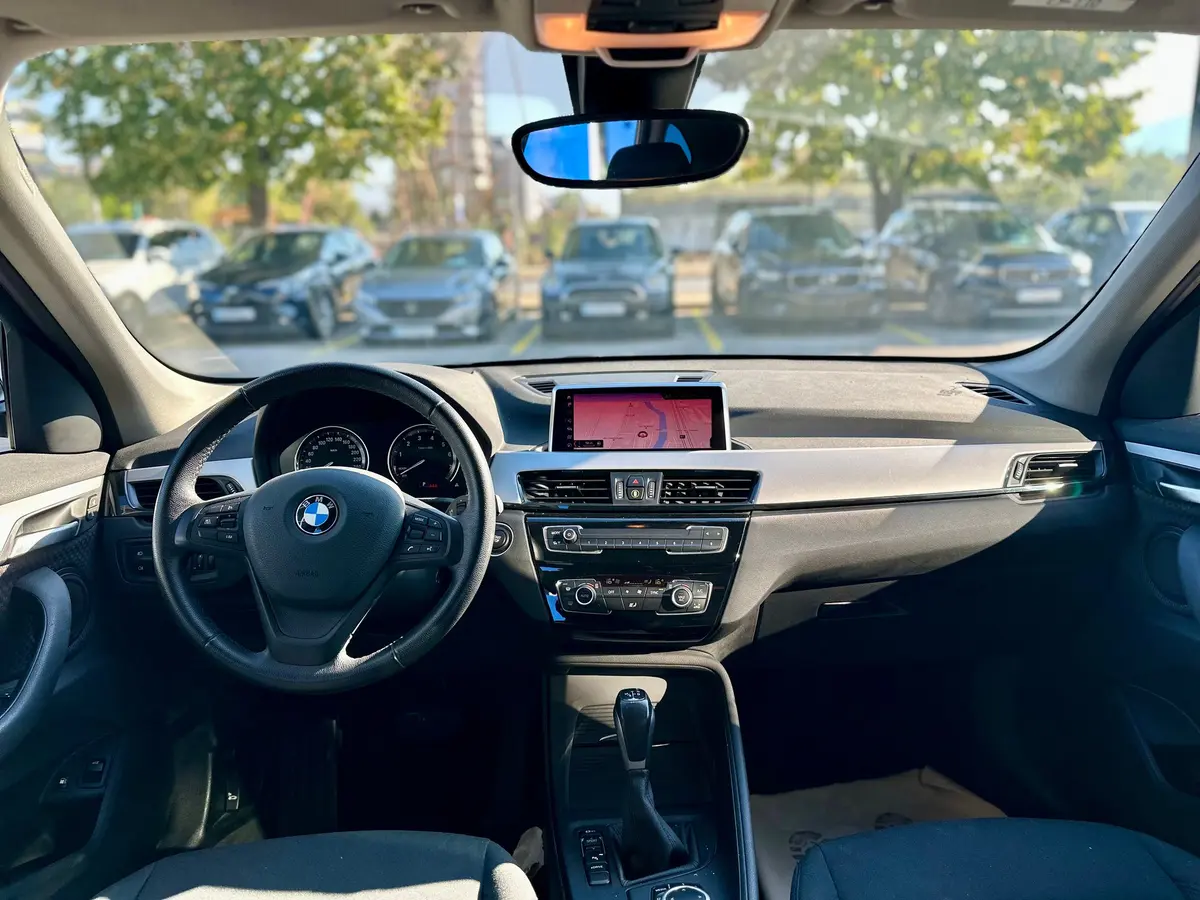 BMW X1 X-DRIVE 25E BUSINESS 54km dometa. - 12