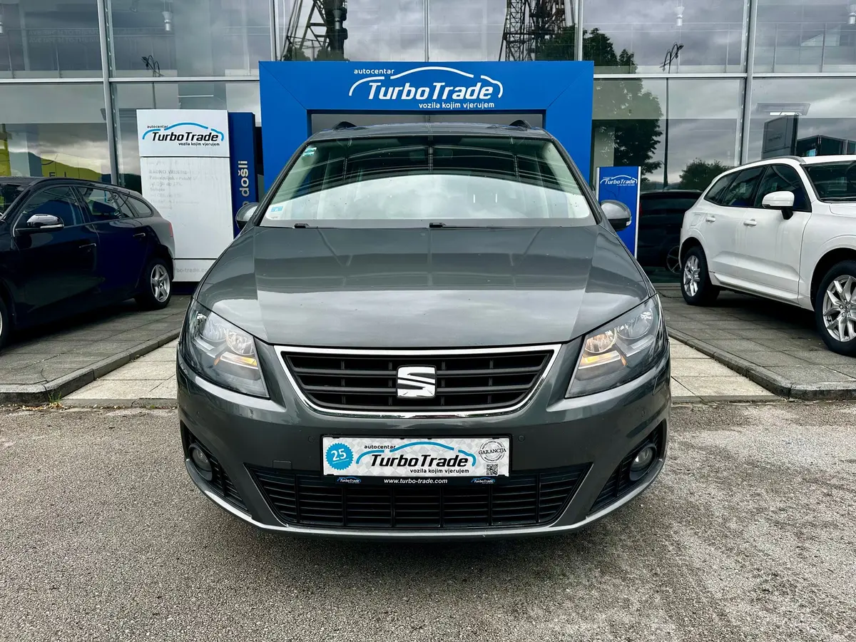 Seat Alhambra 2.0 TDI DSG - 2