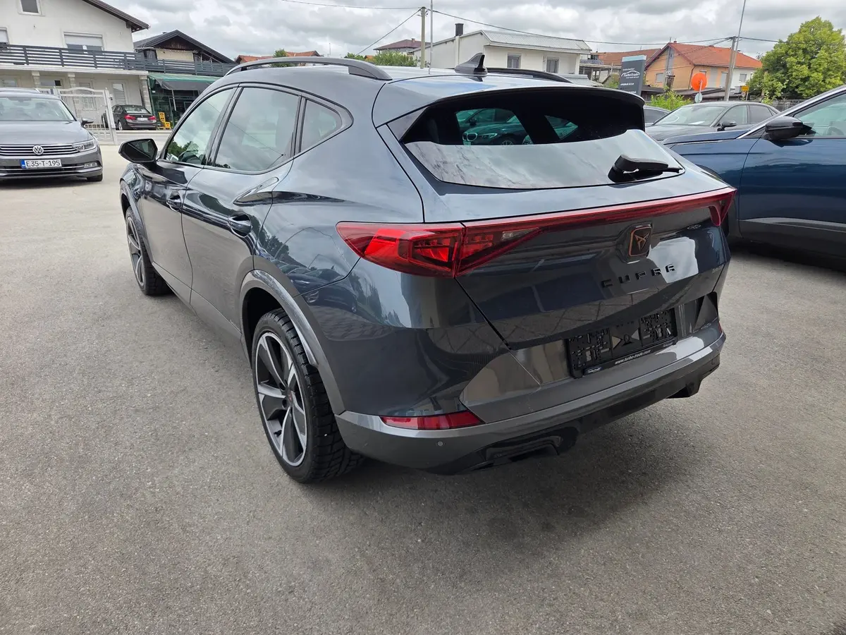 Cupra Formentor 1.4 e-HYBRID - 5