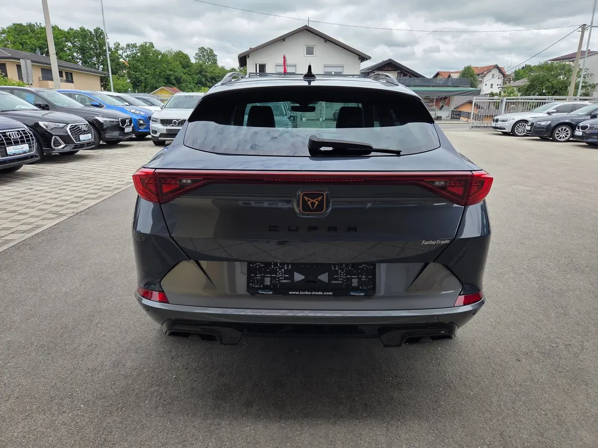 Cupra Formentor 1.4 e-HYBRID - 6