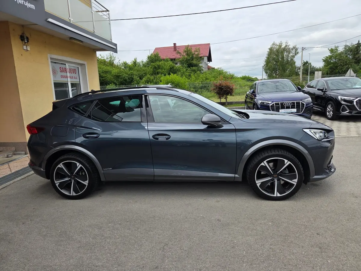 Cupra Formentor 1.4 e-HYBRID - 8