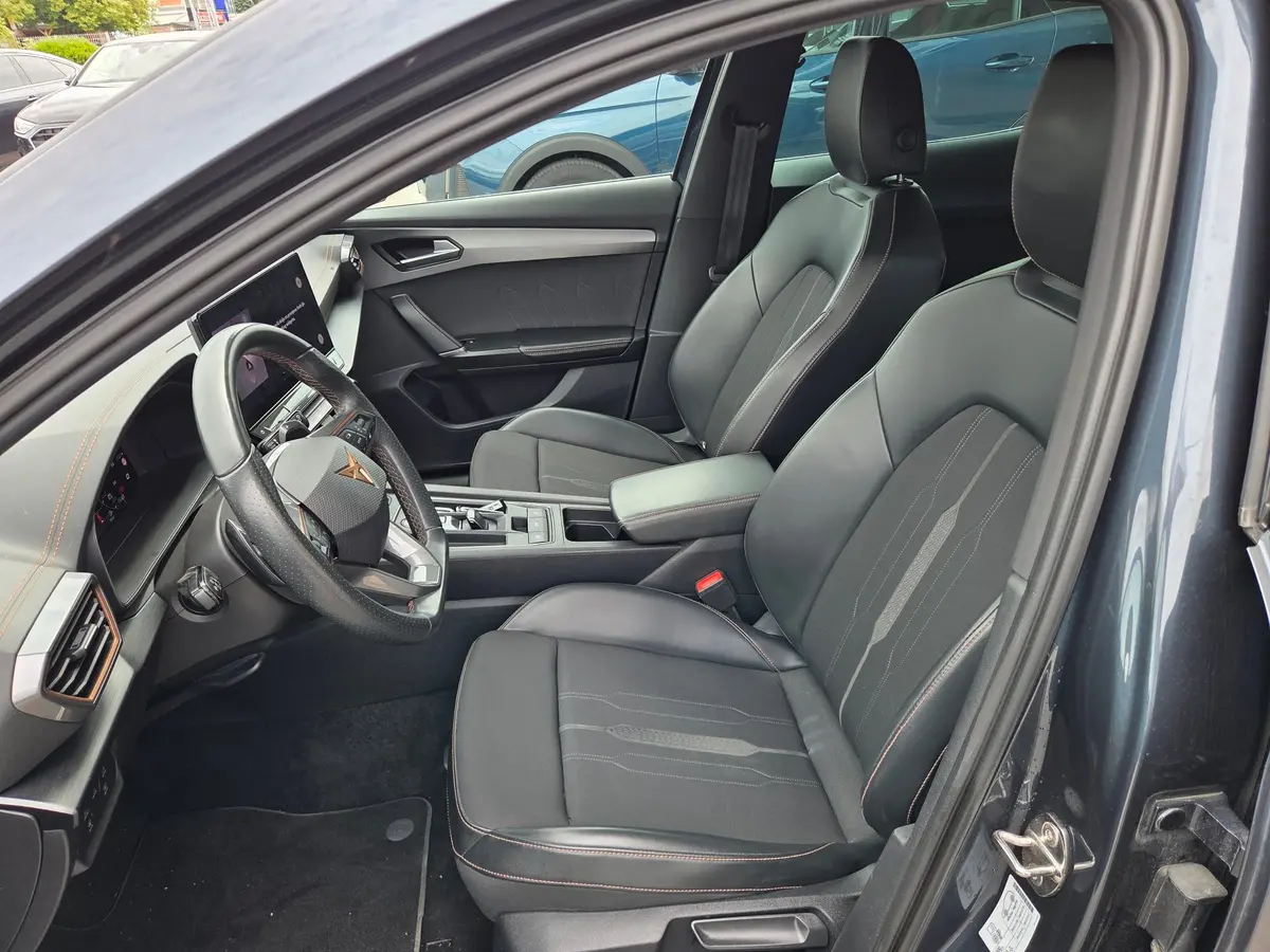 Cupra Formentor 1.4 e-HYBRID - 9