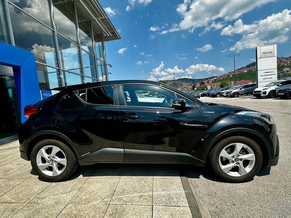 TOYOTA C-HR 1.8 E-CVT BUSINESS HYBRID - 5