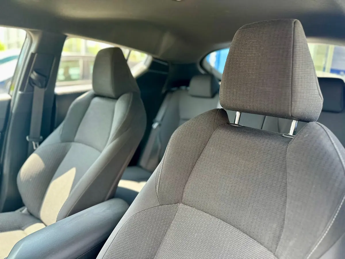 TOYOTA C-HR 1.8 E-CVT BUSINESS HYBRID - 11