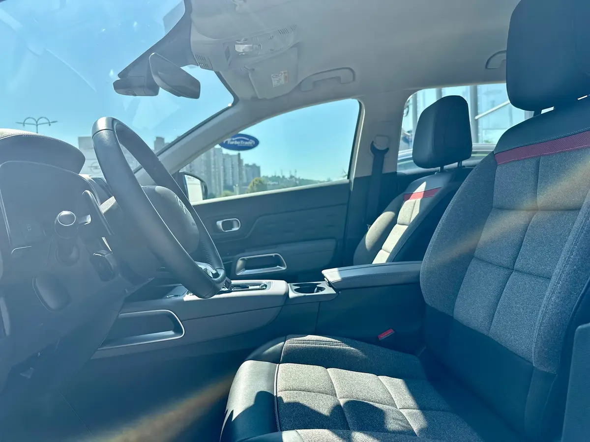 CITROEN C5 AIRCROSS 1.6 PureTech HYBRID - 10