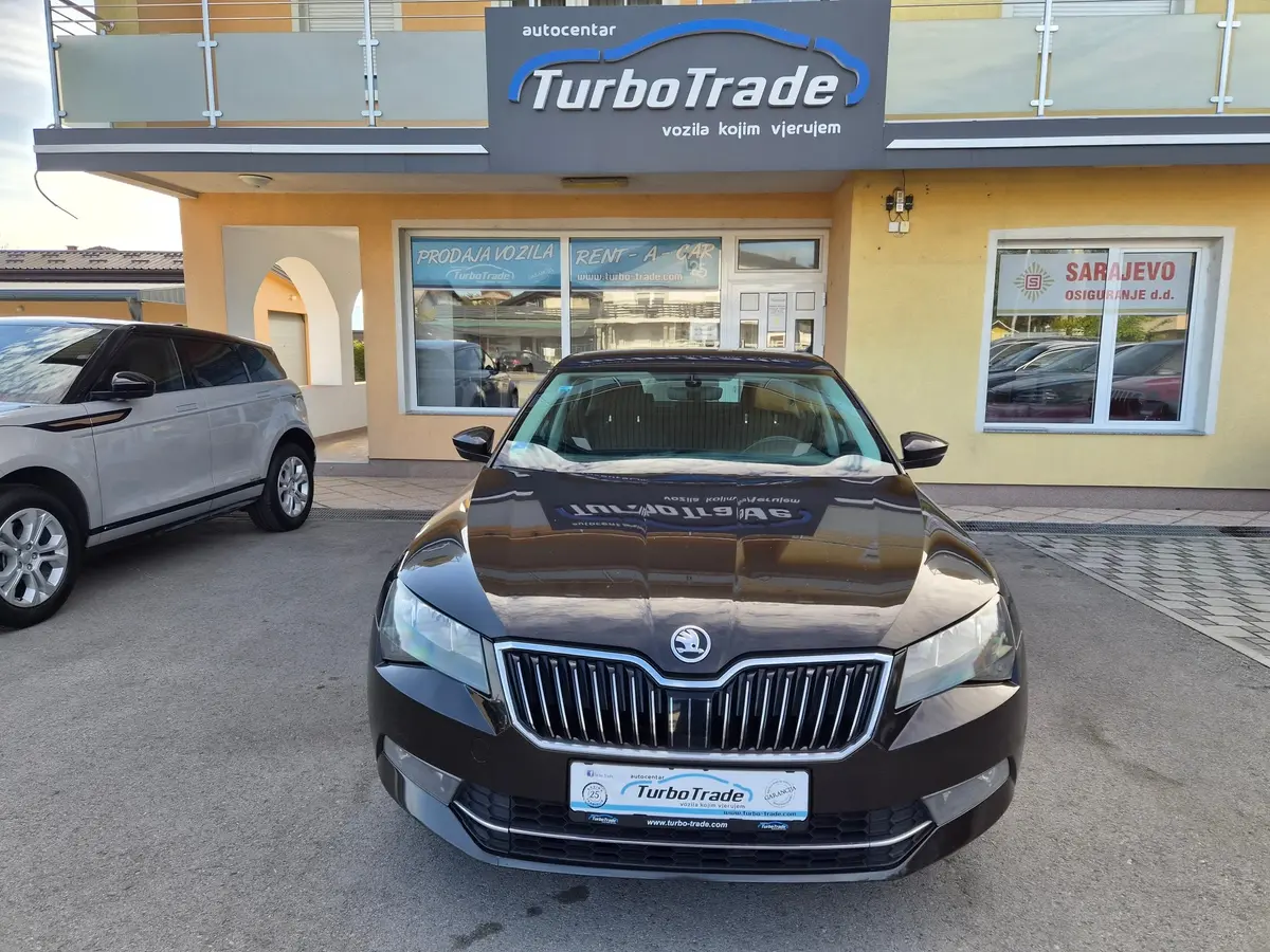 ŠKODA SUPERB 2.0TDI DSG - 2