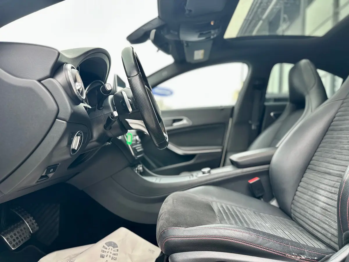 Mercedes-Benz CLA220 CDI AMG - 10