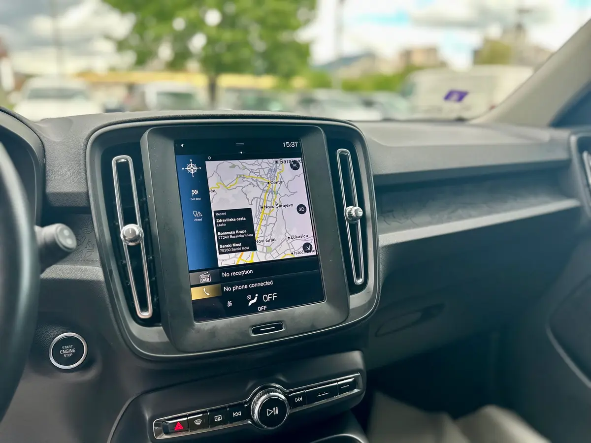 Volvo XC40 D3 AWD - 13