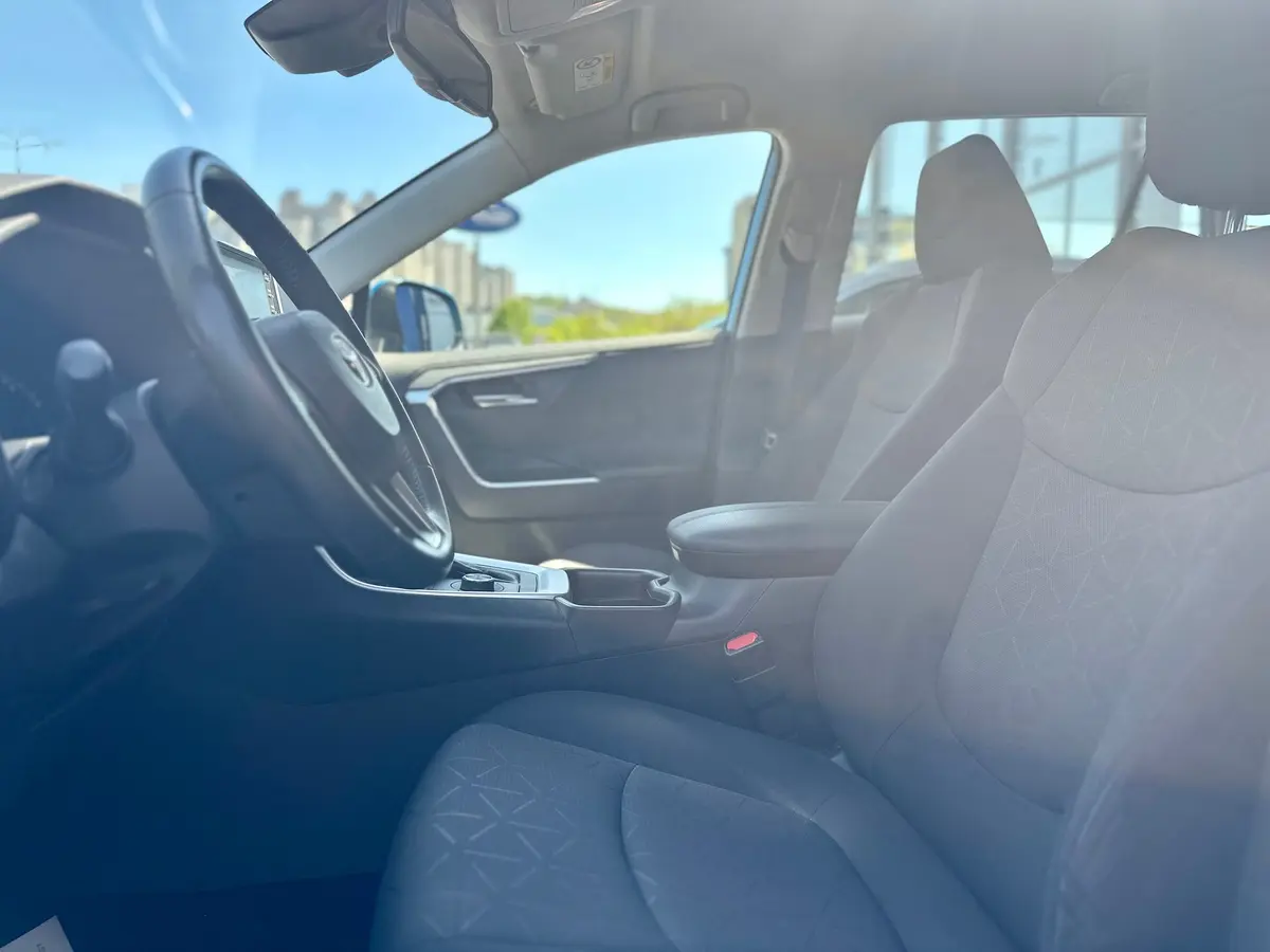 Toyota Rav4 2.5 HV 4WD Business - 10