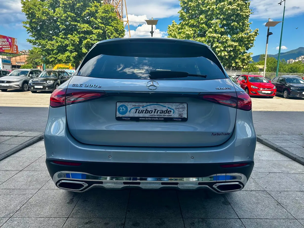 Mercedes-Benz GLC300 E 4Matic - 7