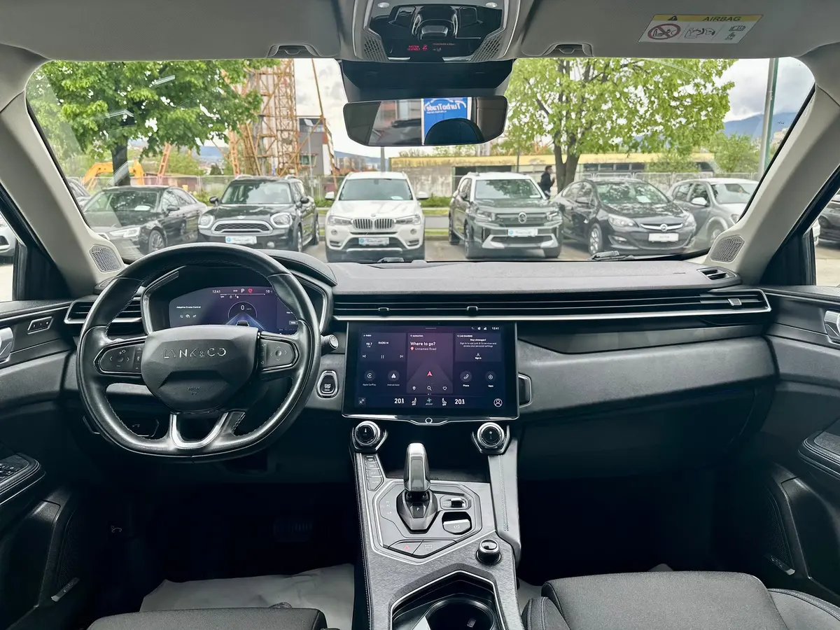 Lynk And Co O1 1.5 PHEV Domet 70km - 11
