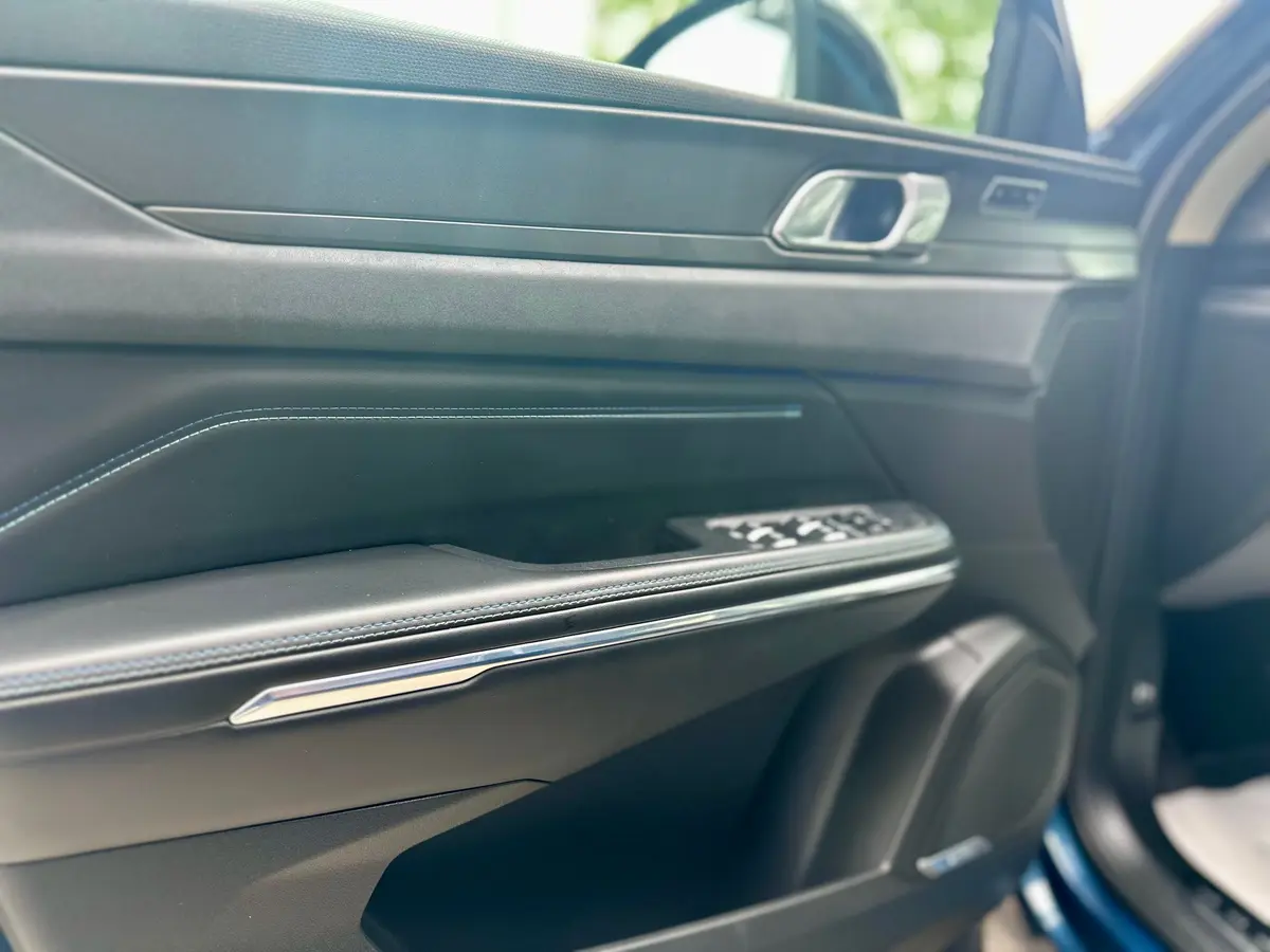 Lynk And Co O1 1.5 PHEV Domet 70km - 8