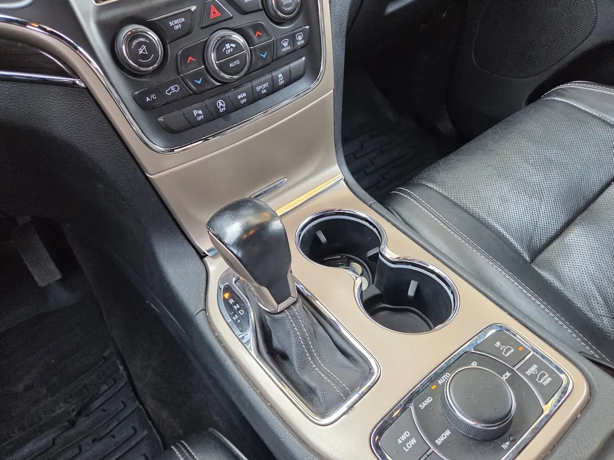 JEEP GRAND CHEROKEE 3.0 D AWD OVERLAND  - 16