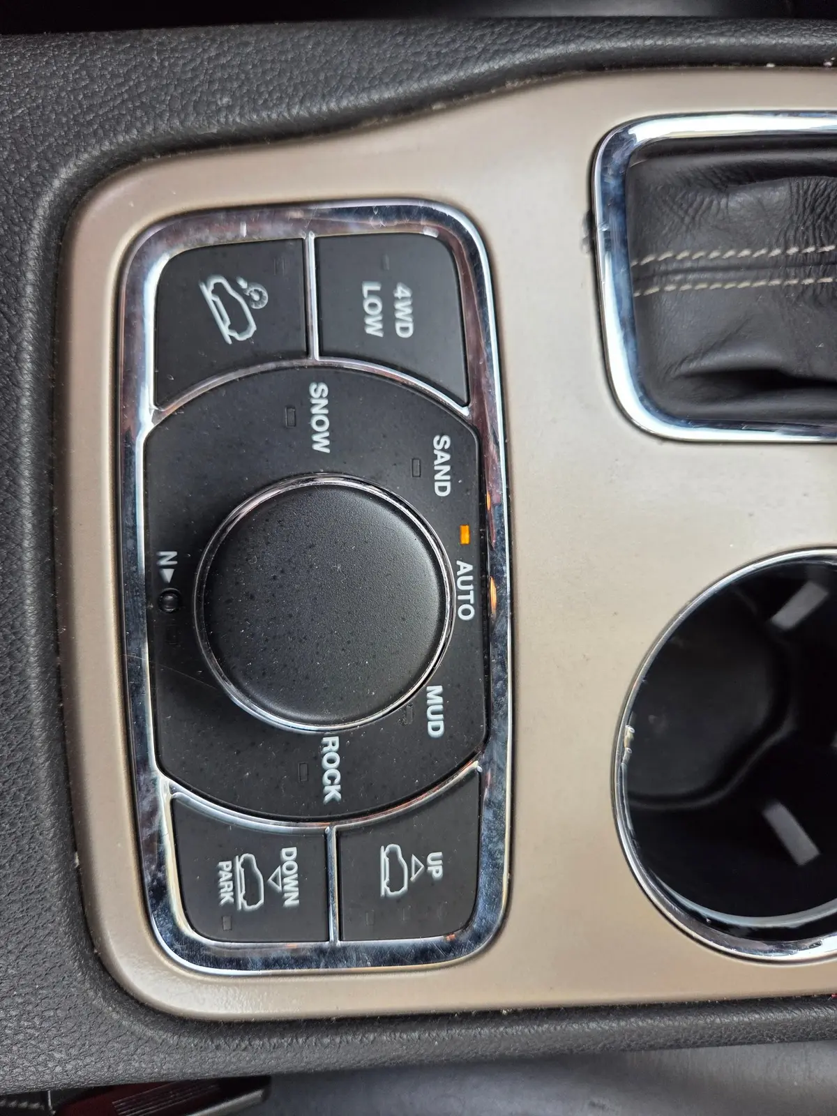 JEEP GRAND CHEROKEE 3.0 D AWD OVERLAND  - 18