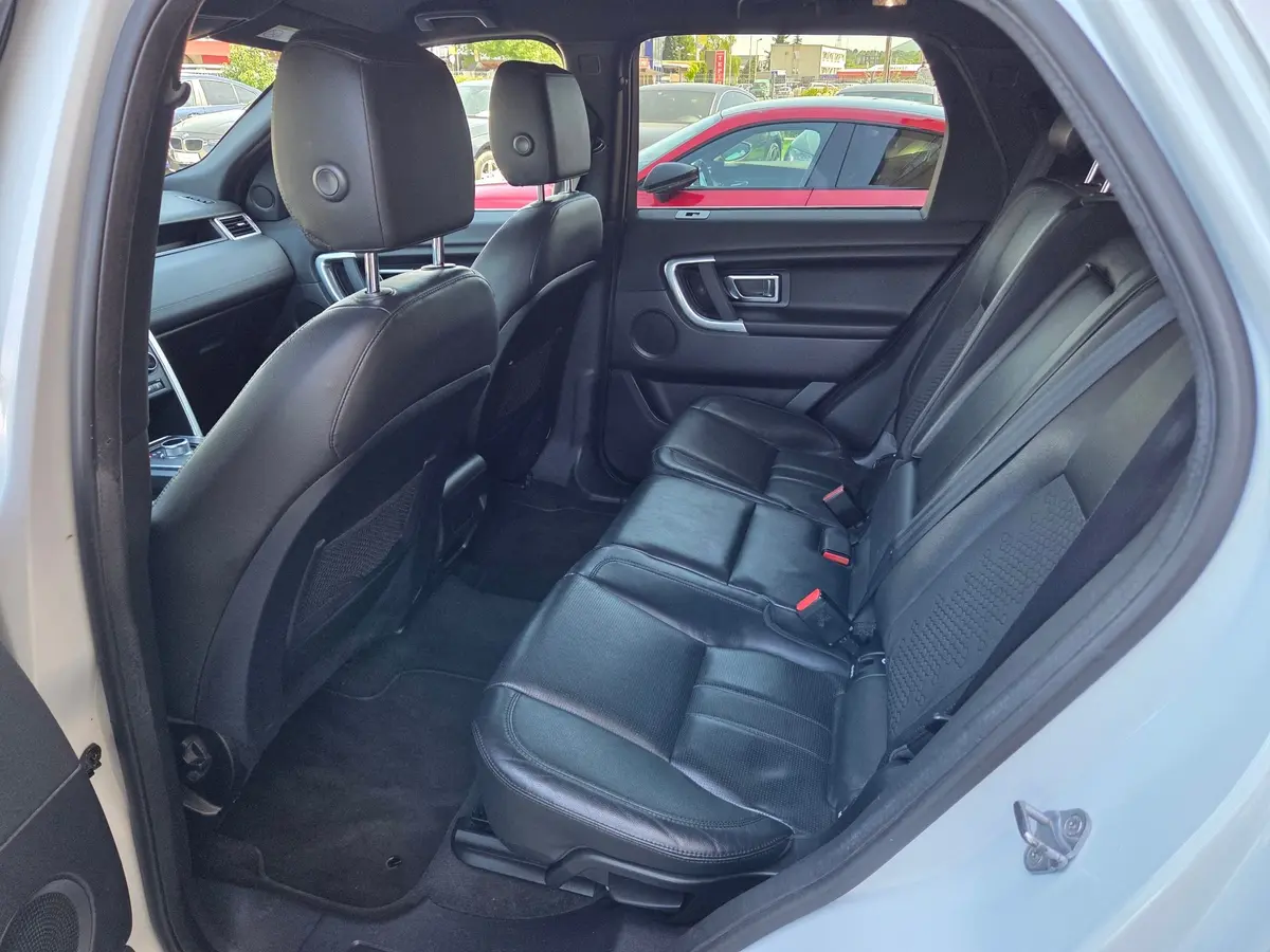 LAND ROVER DISCOVERY SPORT 4WD - 22