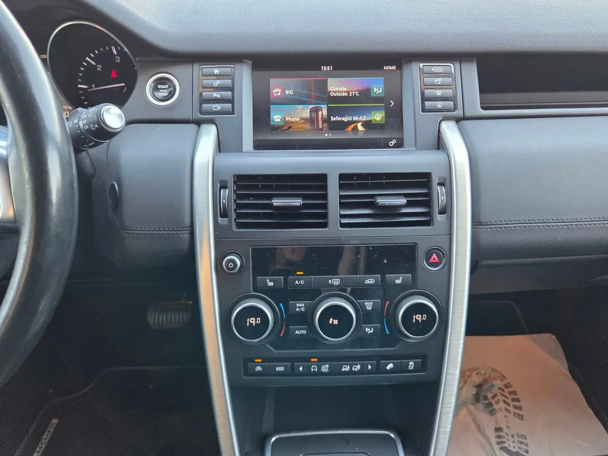 LAND ROVER DISCOVERY SPORT 4WD - 12